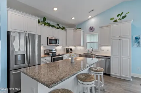 115 Deal Drive Holden Beach NC 28462