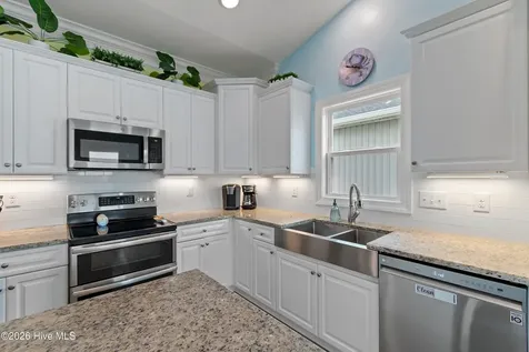 115 Deal Drive Holden Beach NC 28462