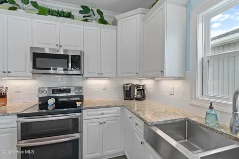 115 Deal Drive Holden Beach NC 28462