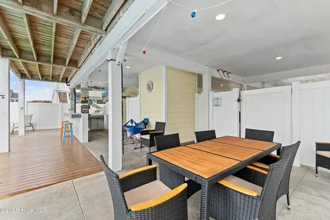 115 Deal Drive Holden Beach NC 28462