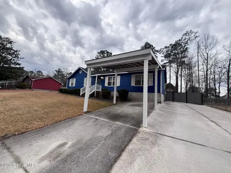 402 Lancaster Court Jacksonville NC 28540