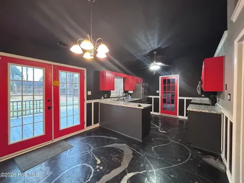 402 Lancaster Court Jacksonville NC 28540