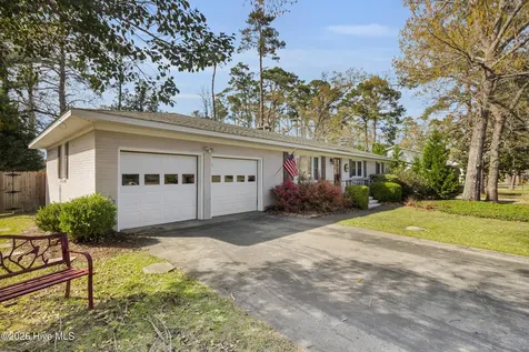609 Edgehill Road Trent Woods NC 28562