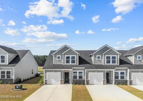 2126 Wild Indigo Circle Calabash NC 28467
