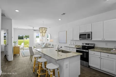 2126 Wild Indigo Circle Calabash NC 28467