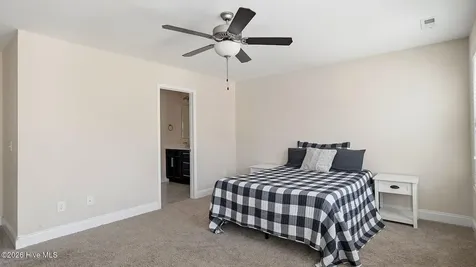 528 Foothills Street Aberdeen NC 28315