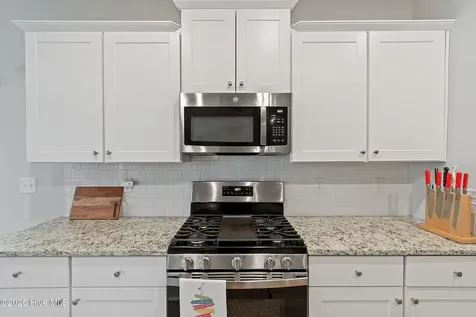 9007 Island Shore Avenue Calabash NC 28467