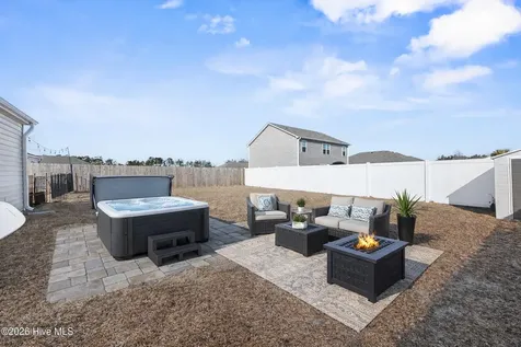 1773 Tablerock Court SE Bolivia NC 28422