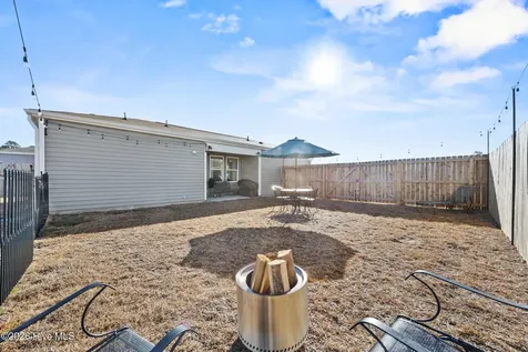 1773 Tablerock Court SE Bolivia NC 28422