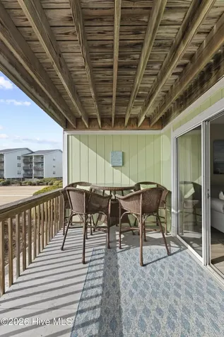 918 N New River Drive Surf City NC 28445