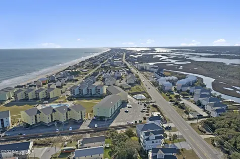918 N New River Drive Surf City NC 28445