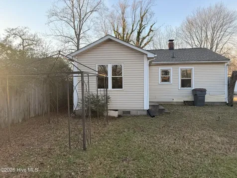328 Mulberry Street Reidsville NC 27320