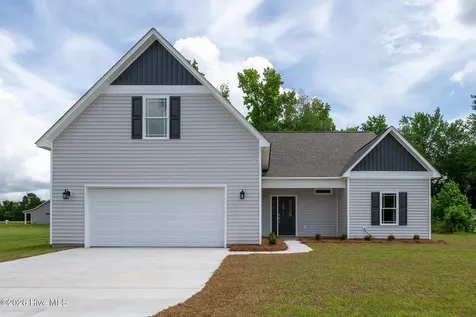 303 Ramonas Lake Court New Bern NC 28560