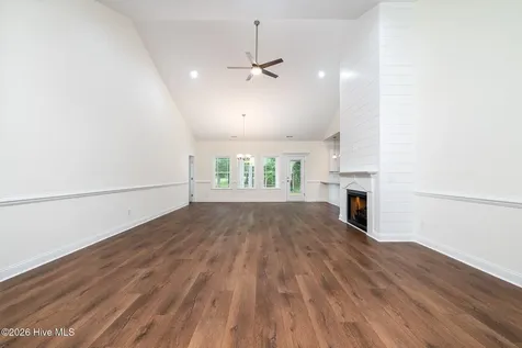 303 Ramonas Lake Court New Bern NC 28560