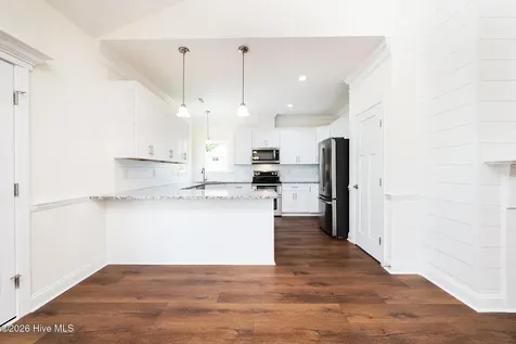 303 Ramonas Lake Court New Bern NC 28560