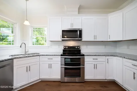 303 Ramonas Lake Court New Bern NC 28560