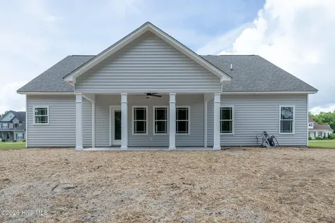303 Ramonas Lake Court New Bern NC 28560