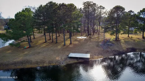 303 Ramonas Lake Court New Bern NC 28560