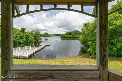 303 Ramonas Lake Court New Bern NC 28560