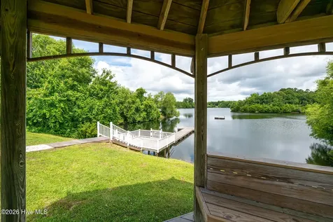 303 Ramonas Lake Court New Bern NC 28560