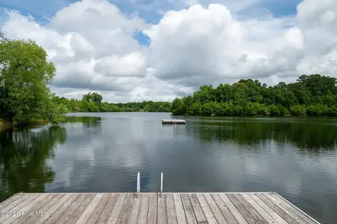 303 Ramonas Lake Court New Bern NC 28560
