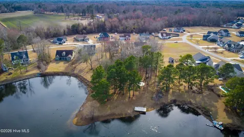 303 Ramonas Lake Court New Bern NC 28560