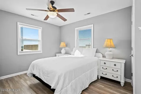 2005 Ocean Drive Emerald Isle NC 28594