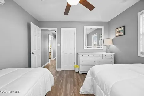 2005 Ocean Drive Emerald Isle NC 28594