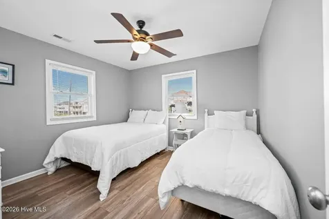 2005 Ocean Drive Emerald Isle NC 28594