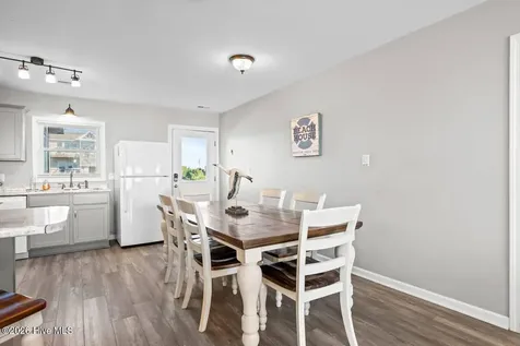 2005 Ocean Drive Emerald Isle NC 28594