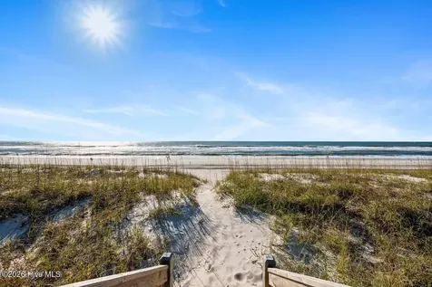 2005 Ocean Drive Emerald Isle NC 28594