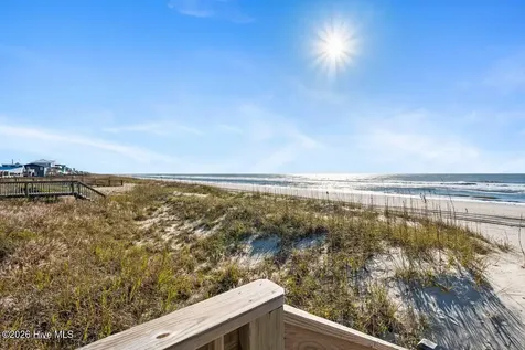 2005 Ocean Drive Emerald Isle NC 28594