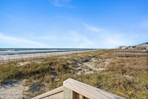 2005 Ocean Drive Emerald Isle NC 28594