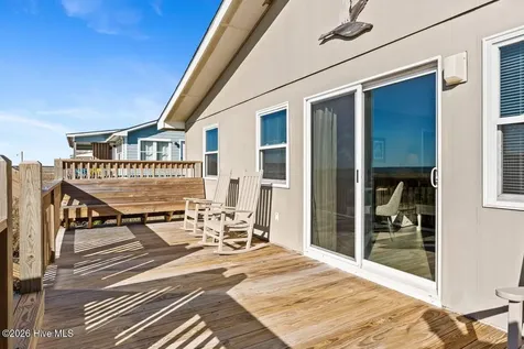 2005 Ocean Drive Emerald Isle NC 28594