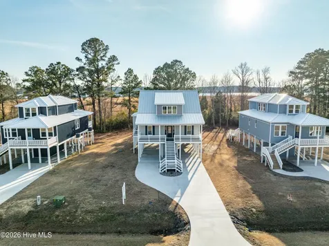3216 Whichards Beach Road Chocowinity NC 27817