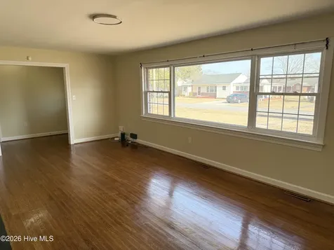 4254 Washington Street Ayden NC 28513