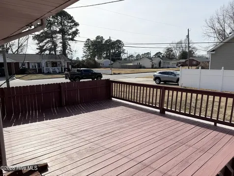 4254 Washington Street Ayden NC 28513