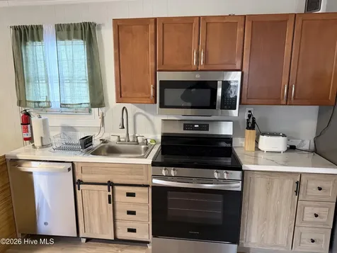 4254 Washington Street Ayden NC 28513