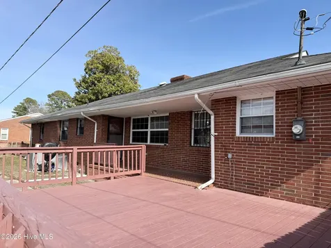 4254 Washington Street Ayden NC 28513