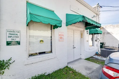 102 N Front Street Warsaw NC 28398
