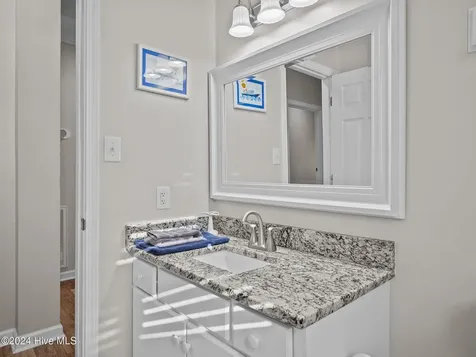 2610 Emerald Drive Emerald Isle NC 28594