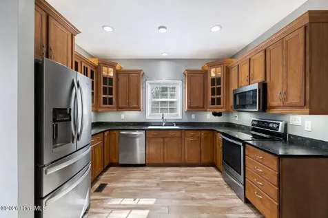 815 Riverview Drive Burgaw NC 28425