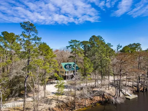 815 Riverview Drive Burgaw NC 28425