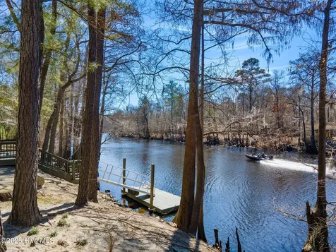 815 Riverview Drive Burgaw NC 28425