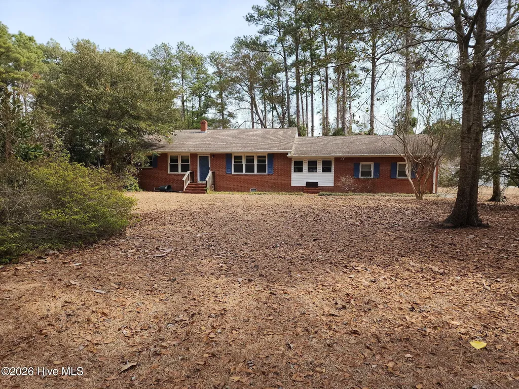 2001 Watson Avenue Newport NC 28570