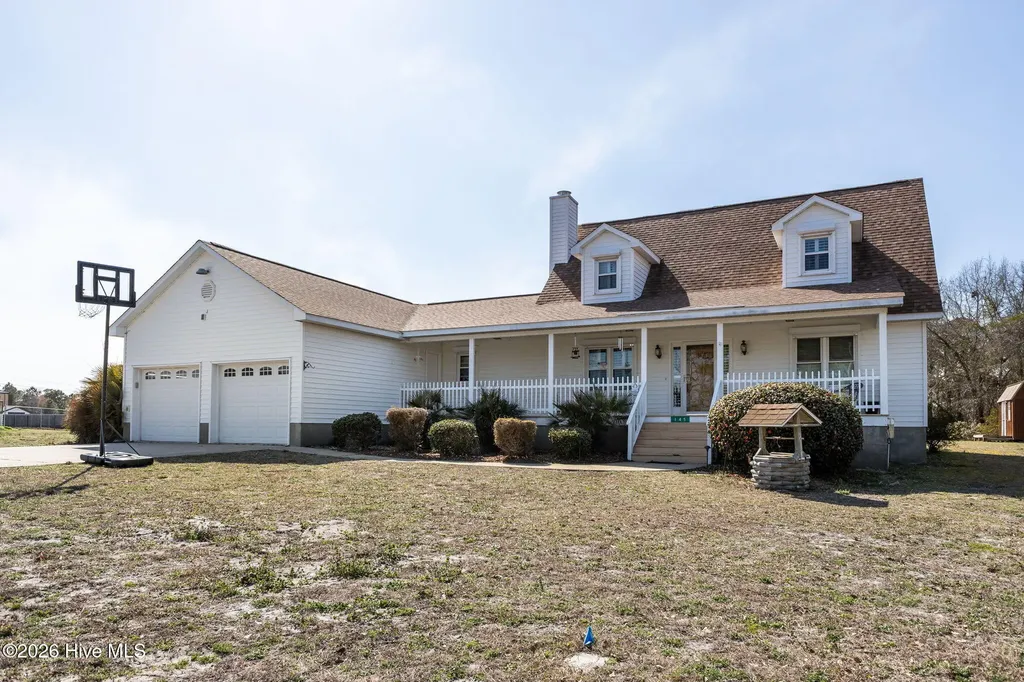 145 Alston Avenue Newport NC 28570