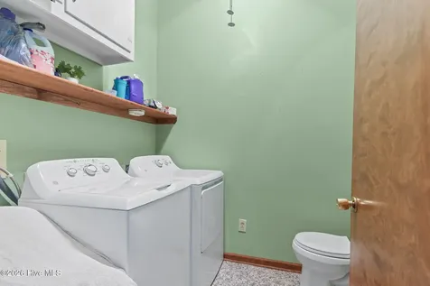 145 Alston Avenue Newport NC 28570