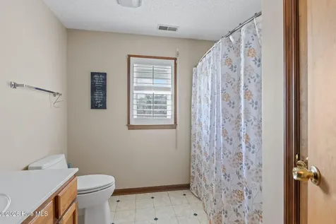 145 Alston Avenue Newport NC 28570