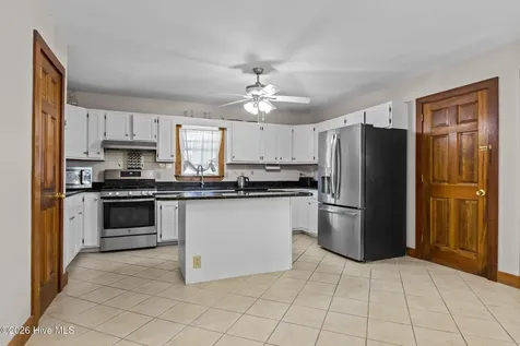 145 Alston Avenue Newport NC 28570