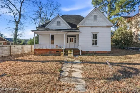 317 Mcdonald Avenue Hamlet NC 28345